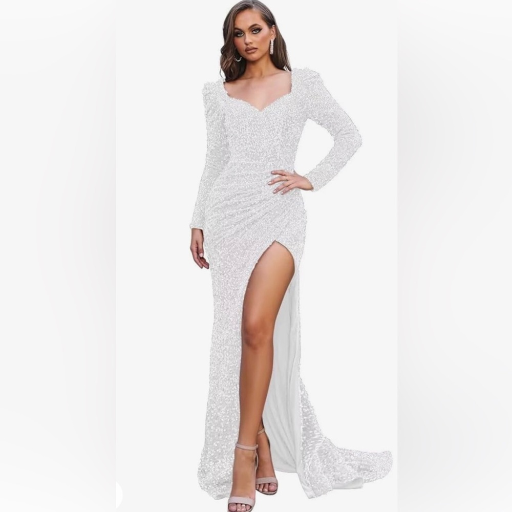 Sparkly Silver Sequin Mermaid Prom dress , long sleeve. Glitter accents.